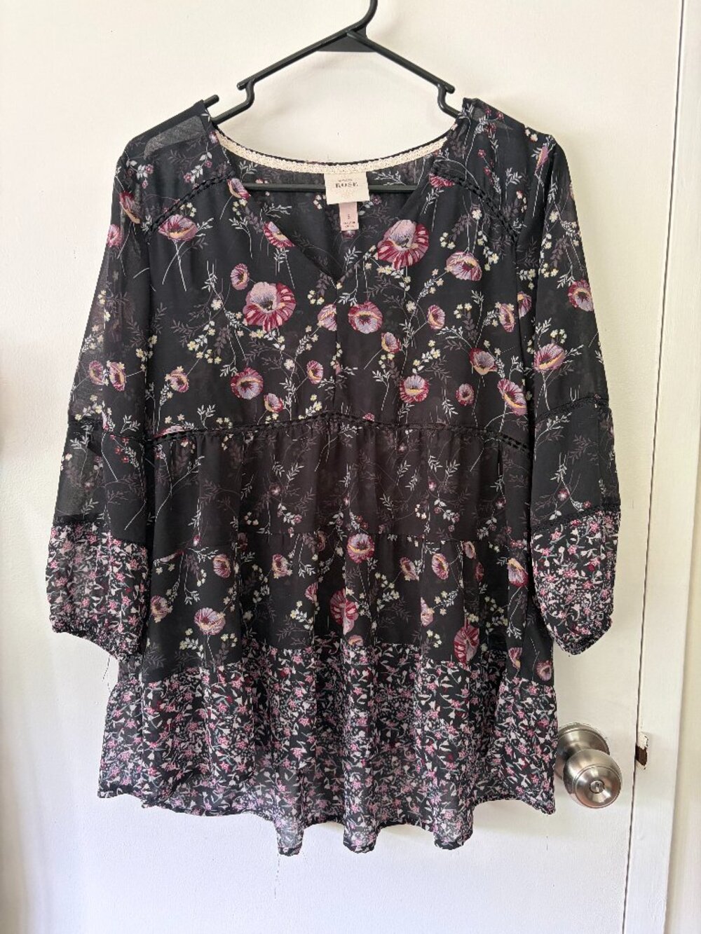Women's Floral and Red Blouse - S